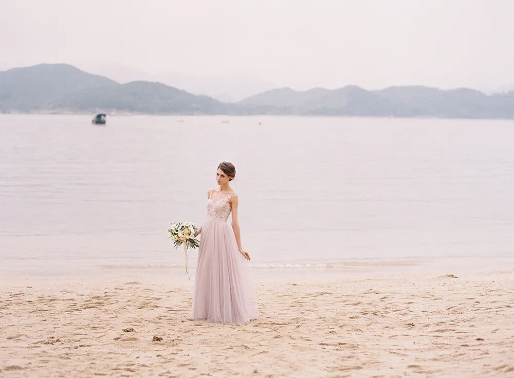 Photo by Savour Productions. theweddingnotebook.com