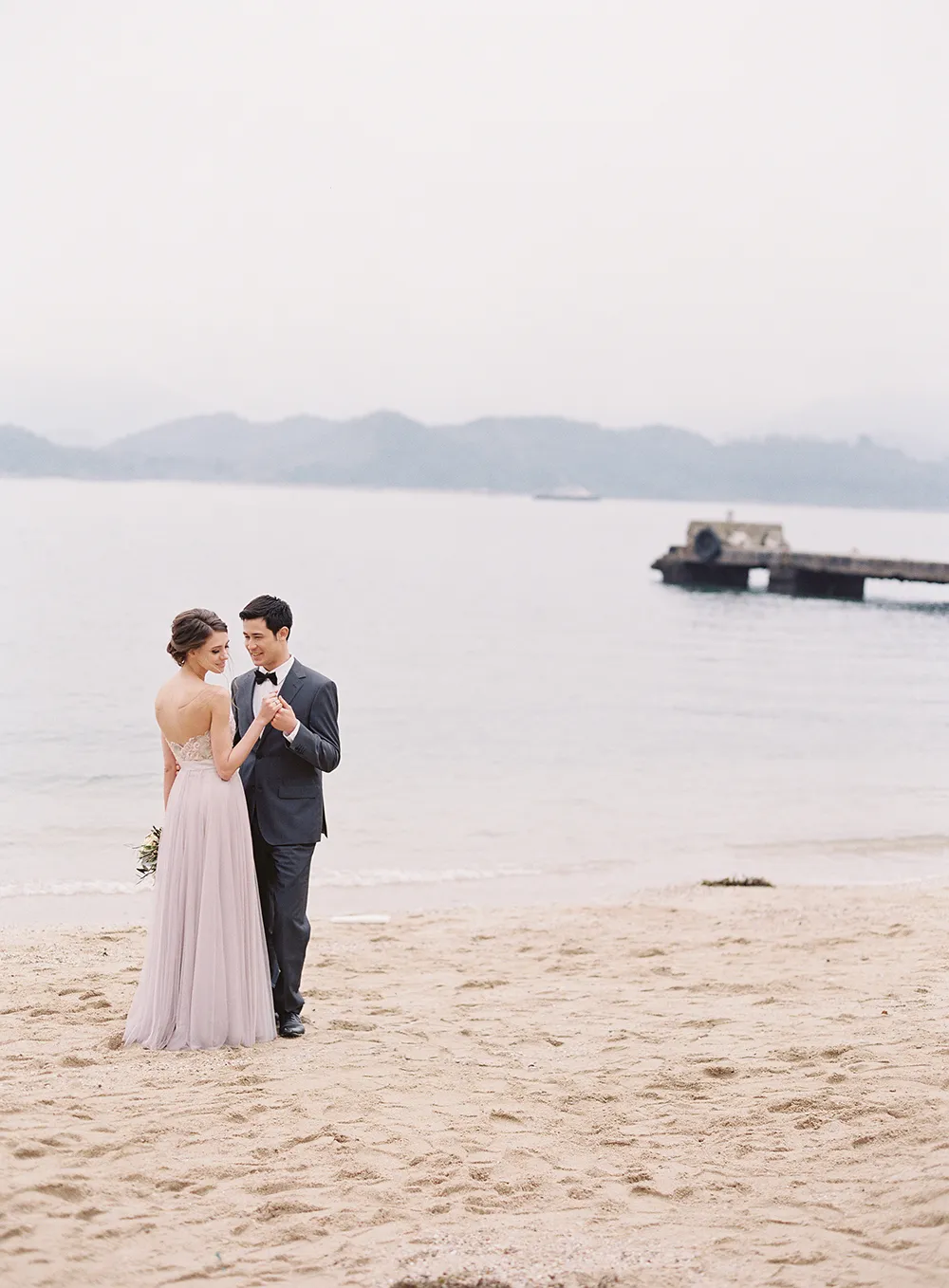 Photo by Savour Productions. theweddingnotebook.com