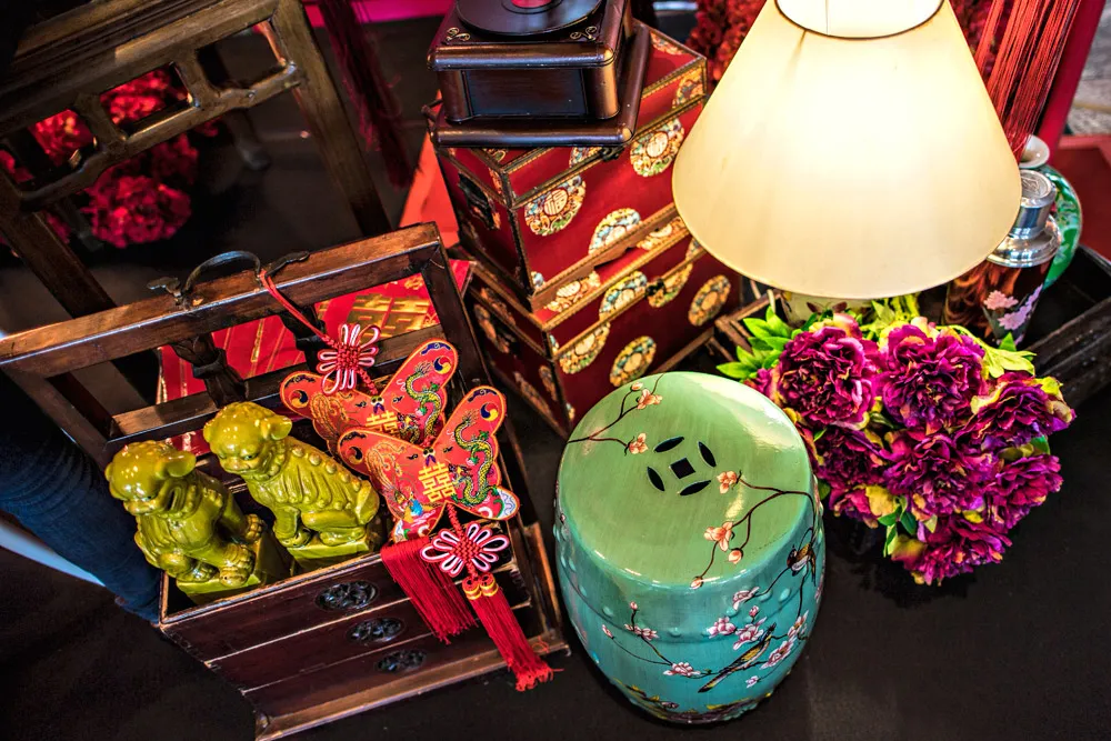 Hilton Kuala Lumpur Oriental Theme. theweddingnotebook.com