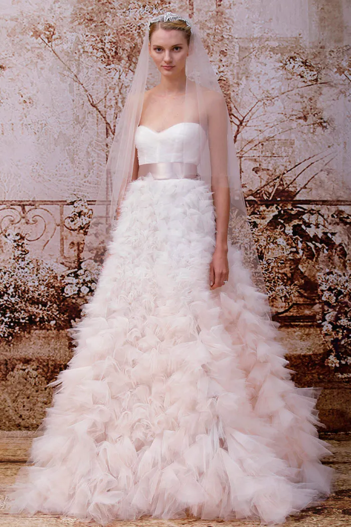 Monique Lhuillier Fall 2014 Bridal Collection. theweddingnotebook.com