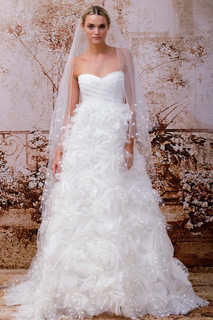 Monique Lhuillier Fall 2014 Bridal Collection. theweddingnotebook.com