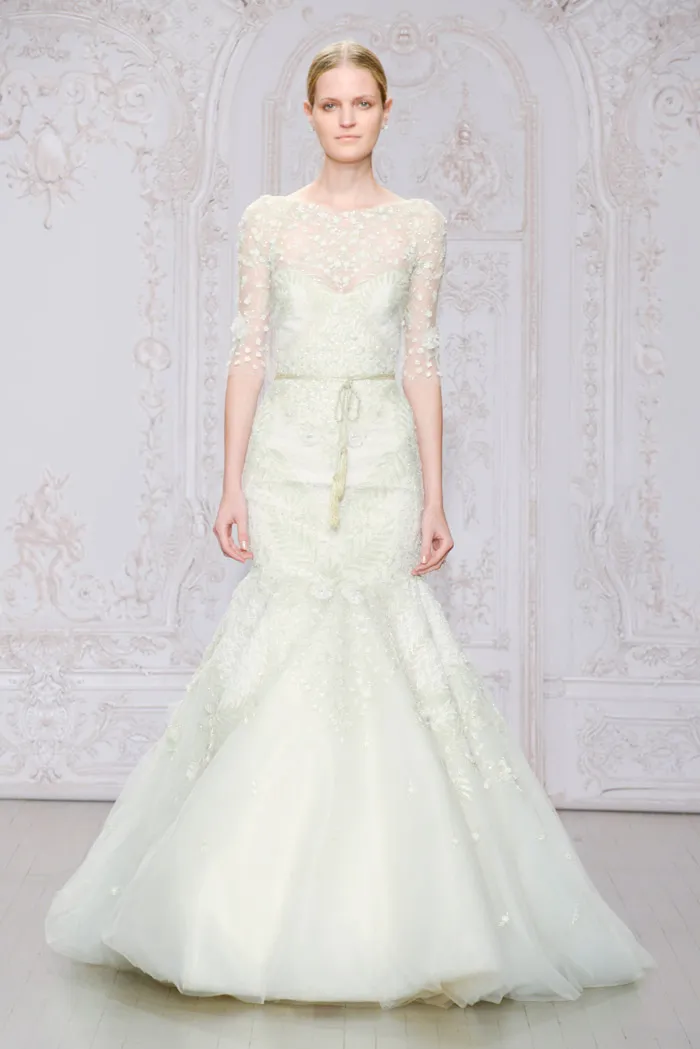 Frost and Belle shoe – Monique Lhuillier Fall 2015 Bridal Collection. theweddingnotebook.com