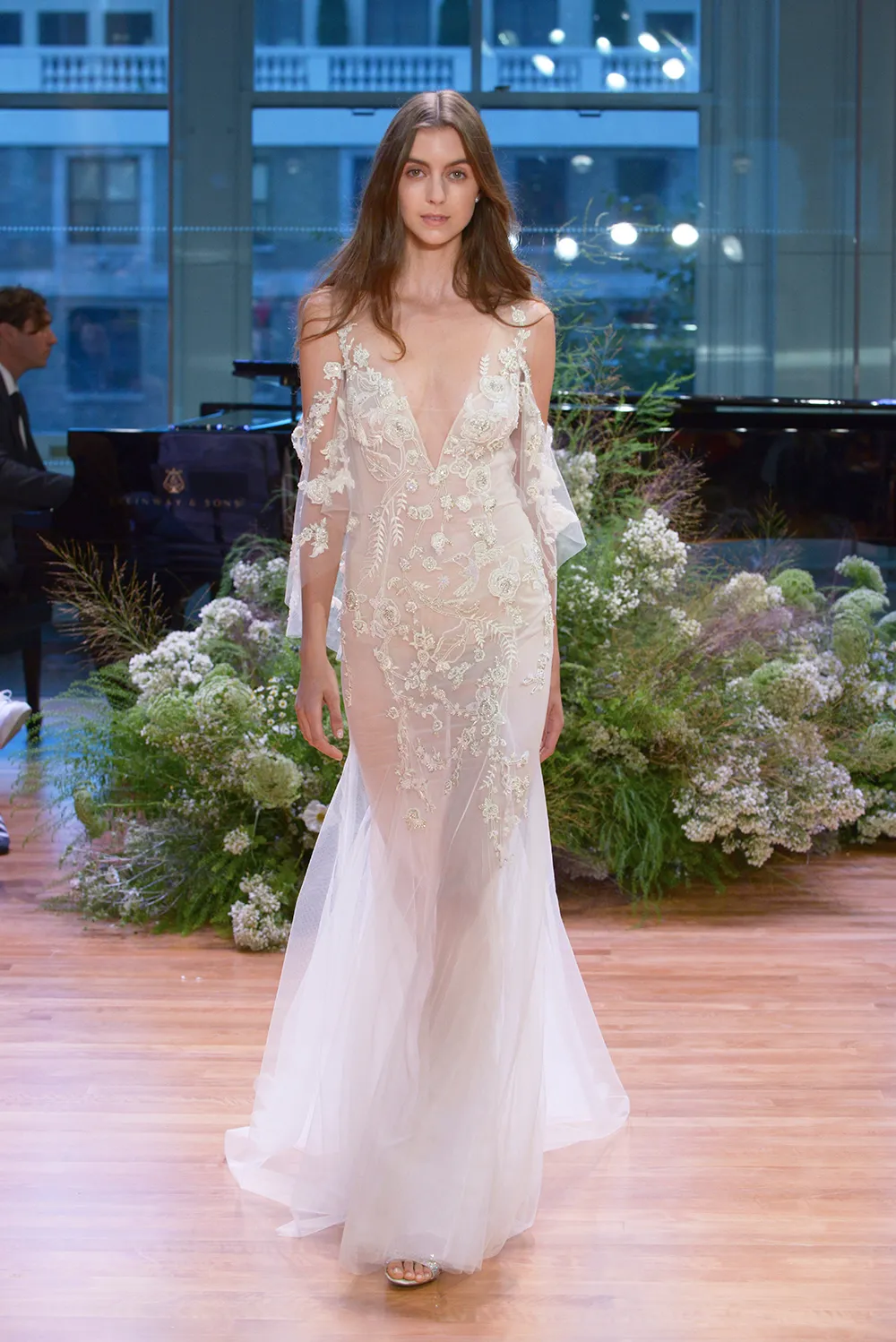 Allegra - Monique Lhuillier Fall 2017 Bridal Collection. theweddingnotebook.com