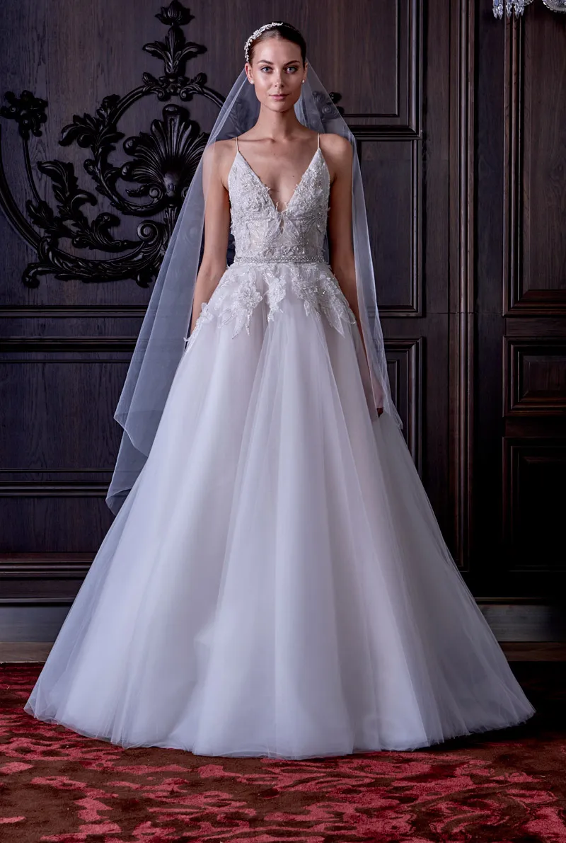 Monique Lhuillier Spring 2016 Bridal Collection. theweddingnotebook.com
