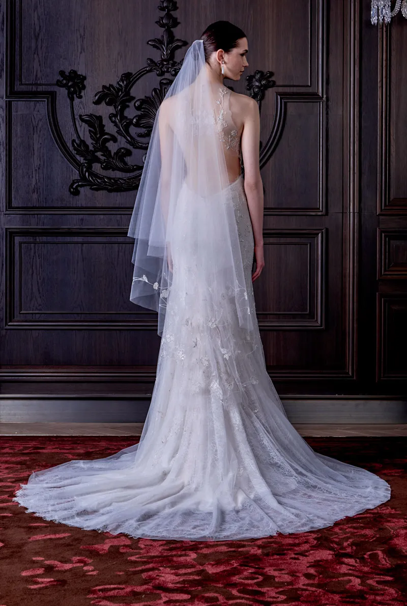 Monique Lhuillier Spring 2016 Bridal Collection. theweddingnotebook.com
