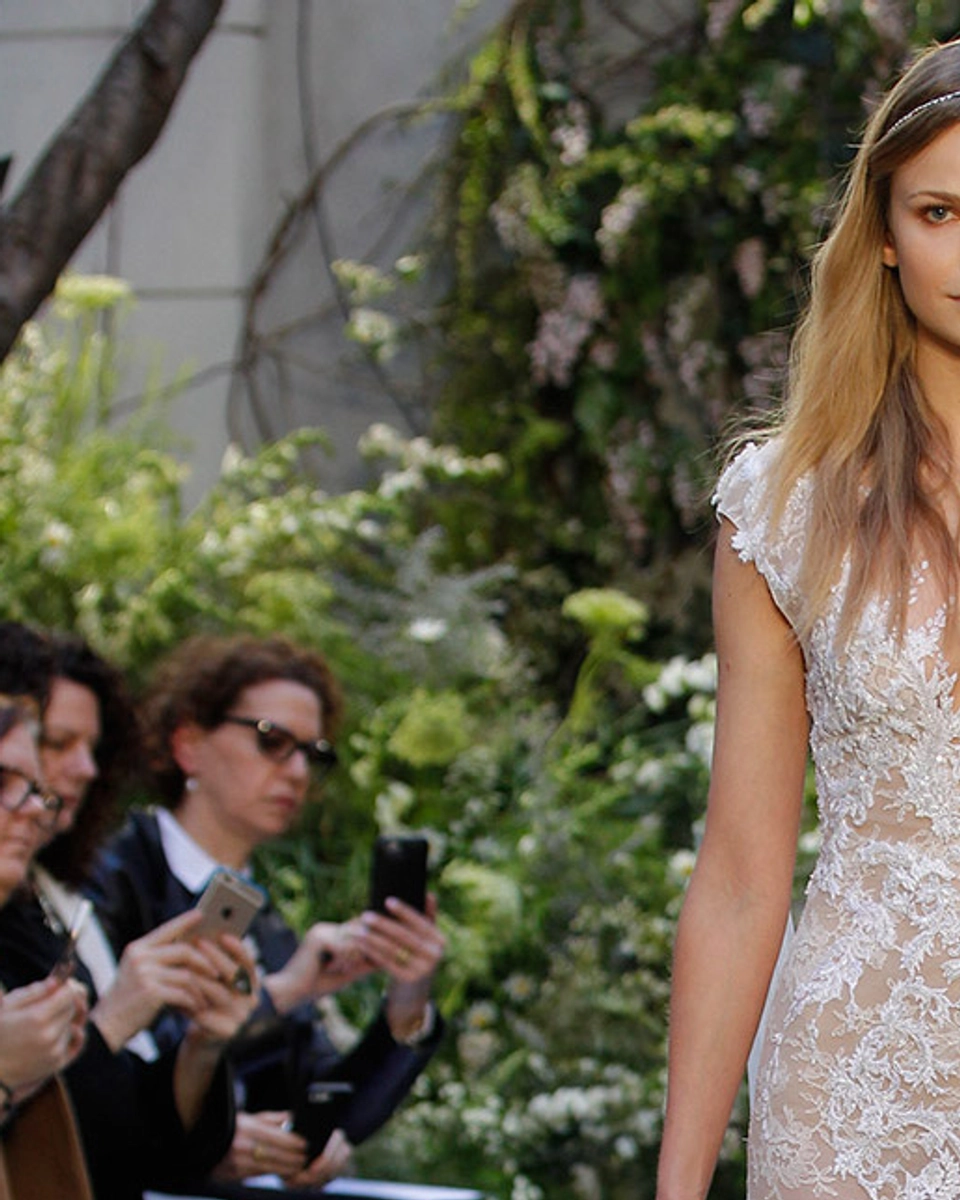 Monique Lhuillier Spring 2017 Bridal Collection