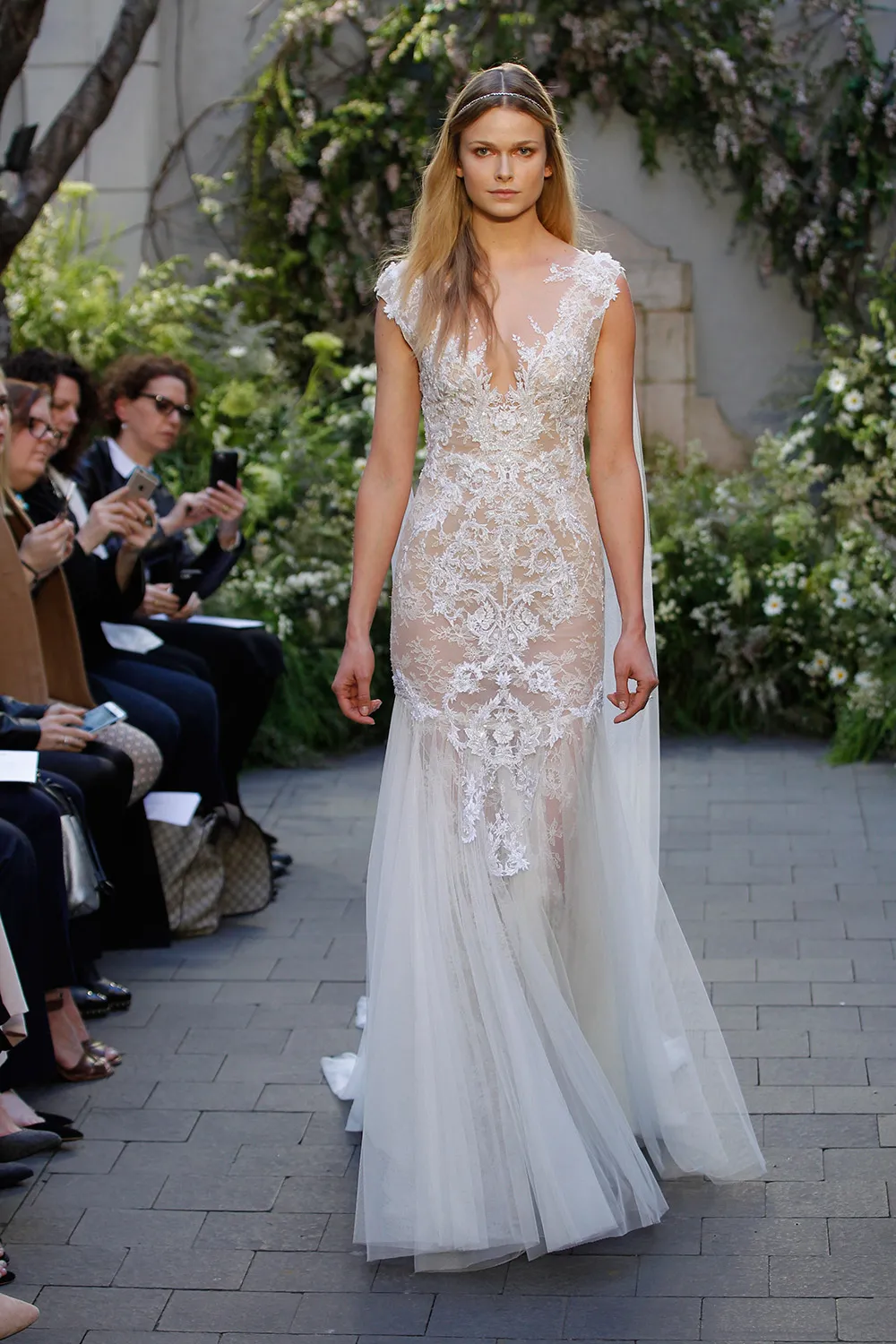 Love - Monique Lhuillier Spring 2017 Bridal Collection. theweddingnotebook.com