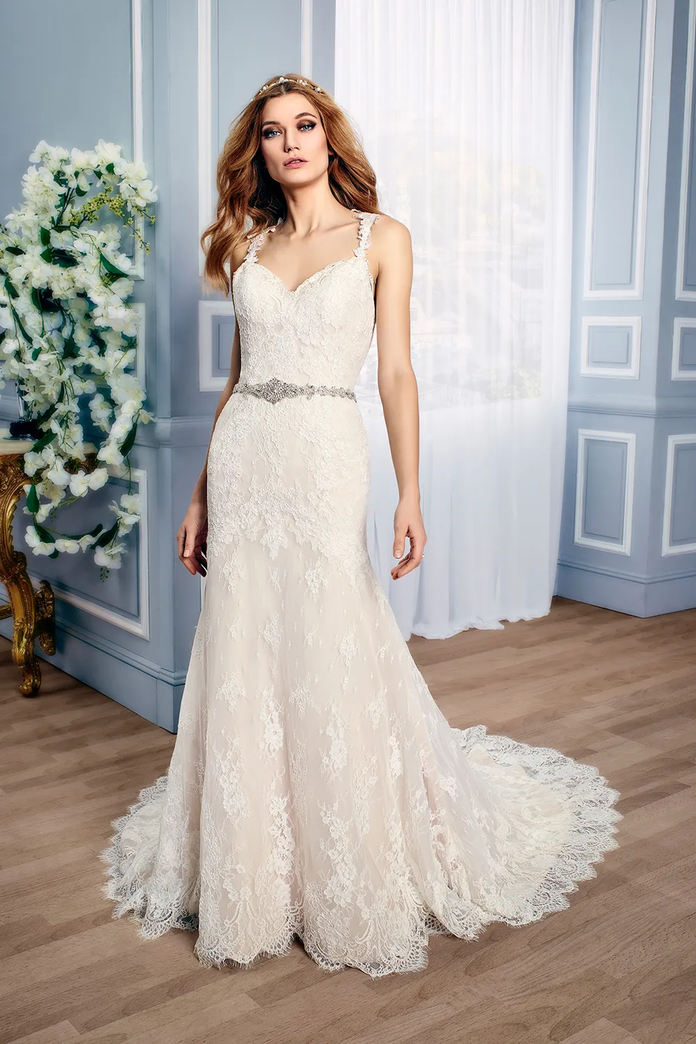 Moonlight Couture Fall 2016 Collection. theweddingnotebook.com