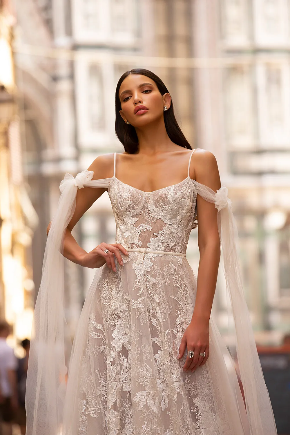 Muse by Berta Bridal Fall 2020-Collection. theweddingnotebook.com