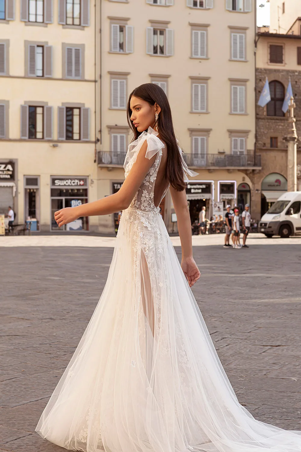 Muse by Berta Bridal Fall 2020-Collection. theweddingnotebook.com