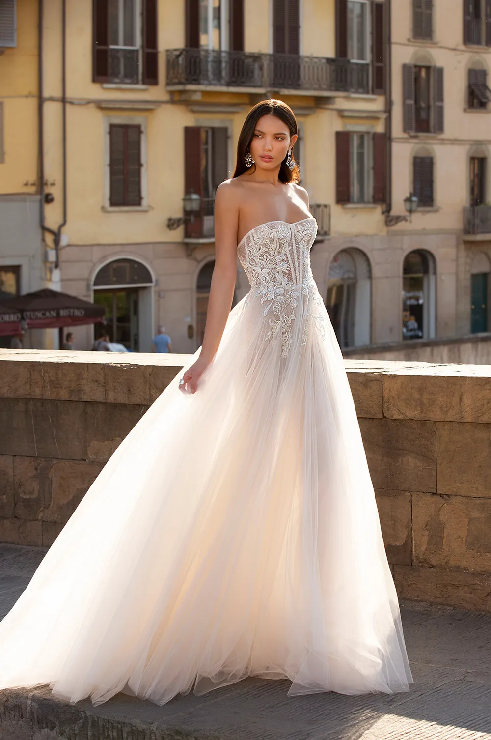 Muse by Berta Bridal Fall 2020-Collection. theweddingnotebook.com