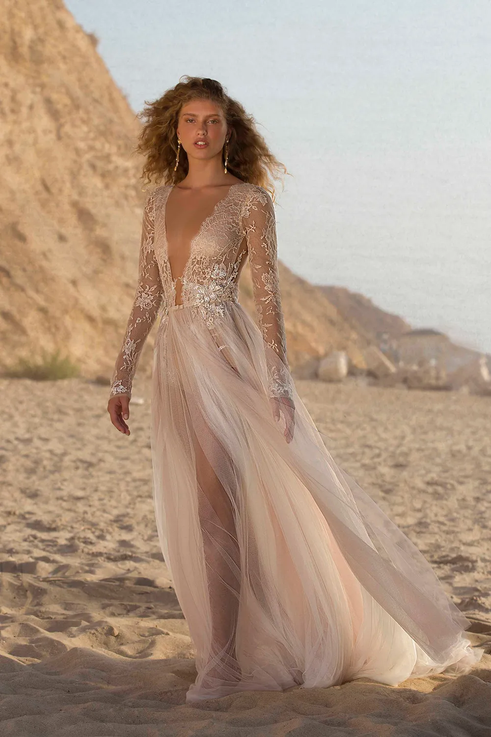 MUSE by Berta Fall 2021 Collection. theweddingnotebook.com