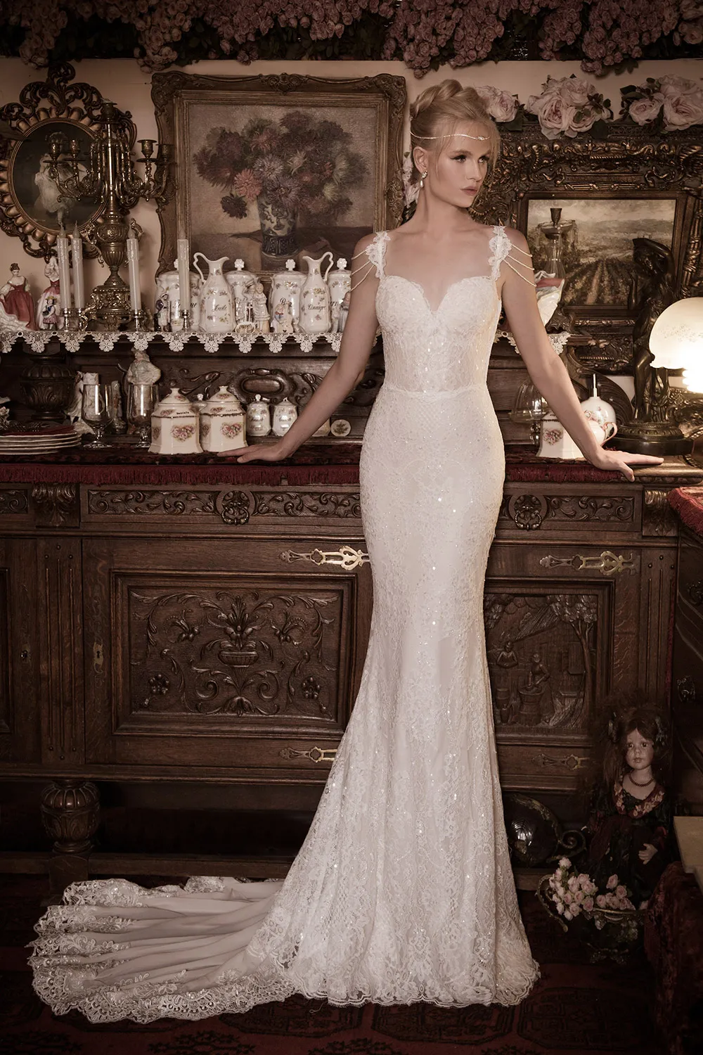 Devine – Naama And Anat 2016 Bridal Collection. theweddingnotebook.com