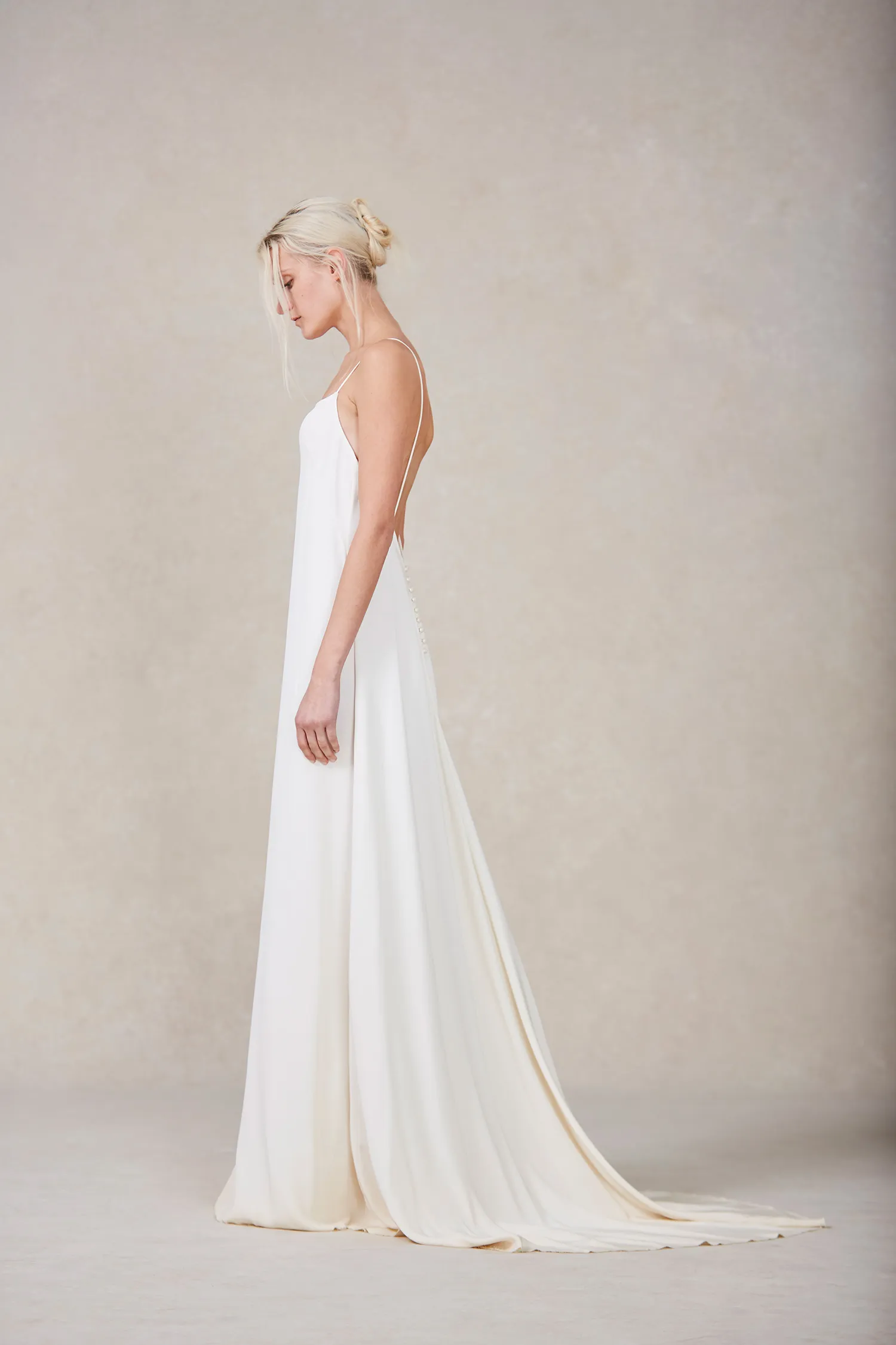 Nordeen Bridal Spring 2022 Collection. theweddingnotebook.com