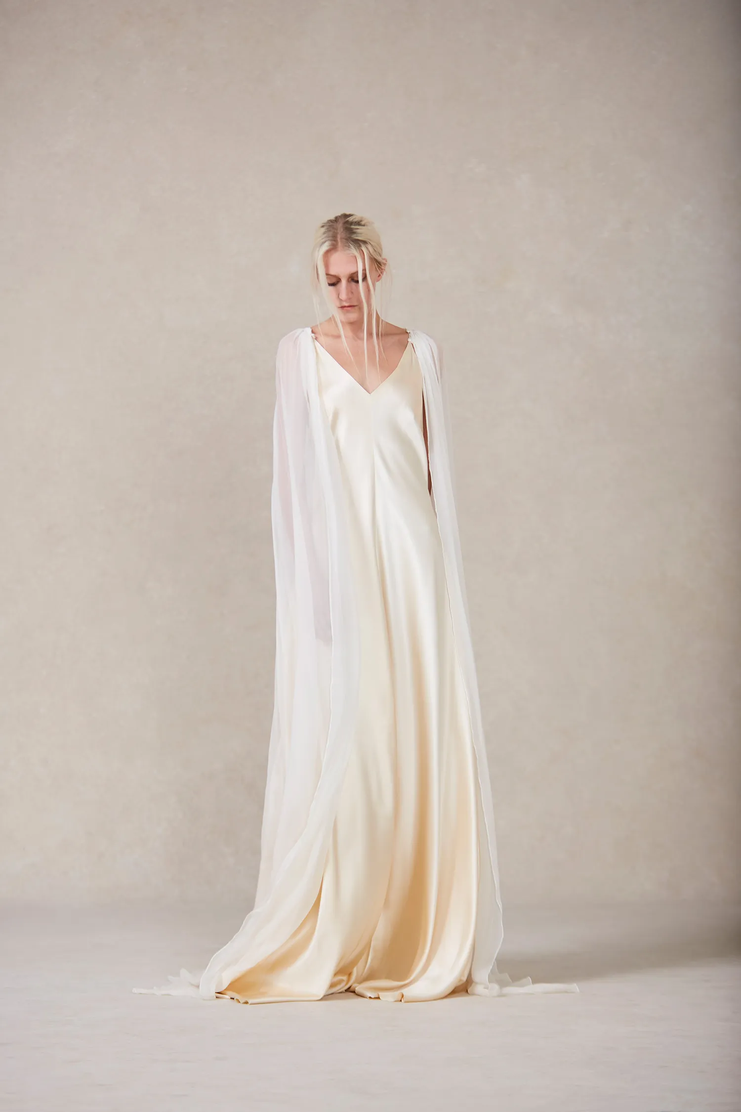 Nordeen Bridal Spring 2022 Collection. theweddingnotebook.com