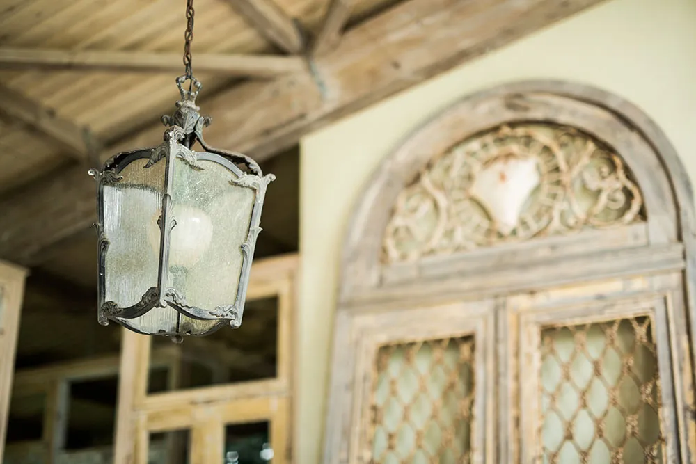 Photo by Enmuse Photography. theweddingnotebook.com