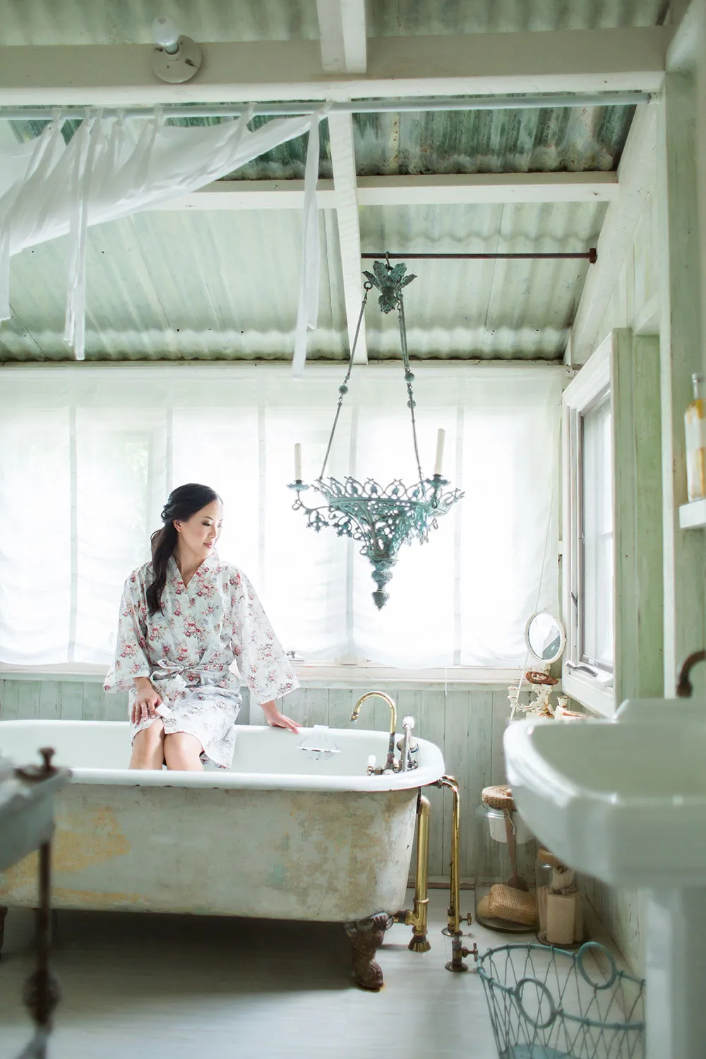 Photo by Enmuse Photography. theweddingnotebook.com