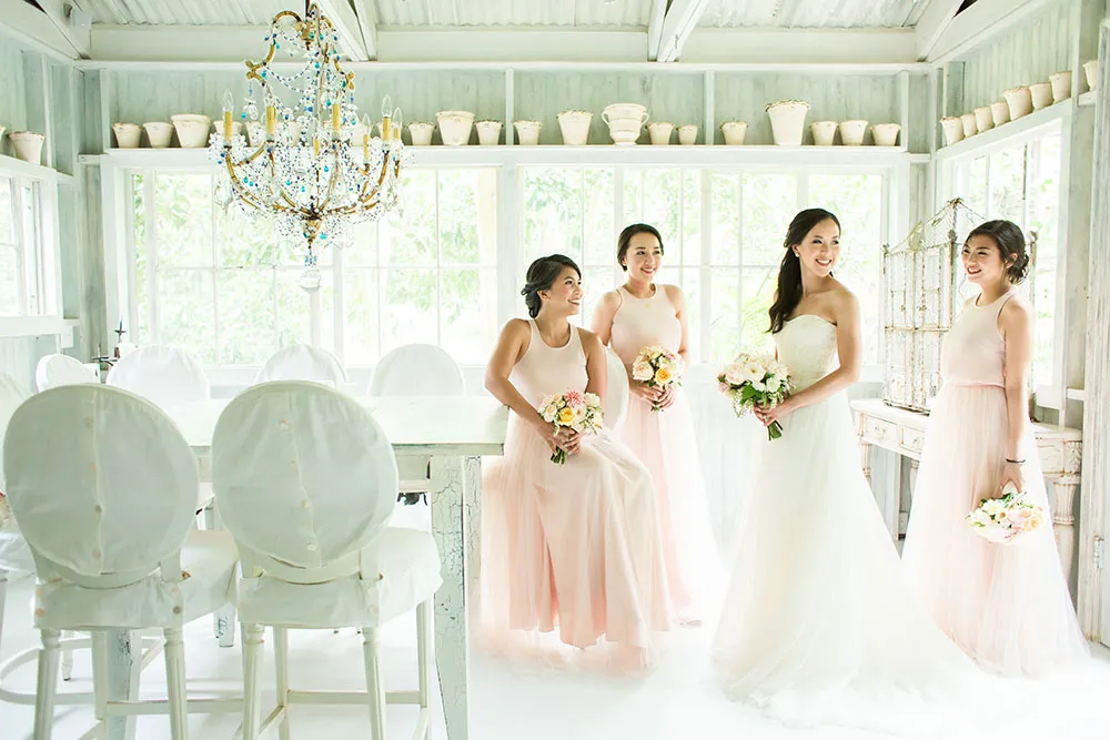 Photo by Enmuse Photography. theweddingnotebook.com