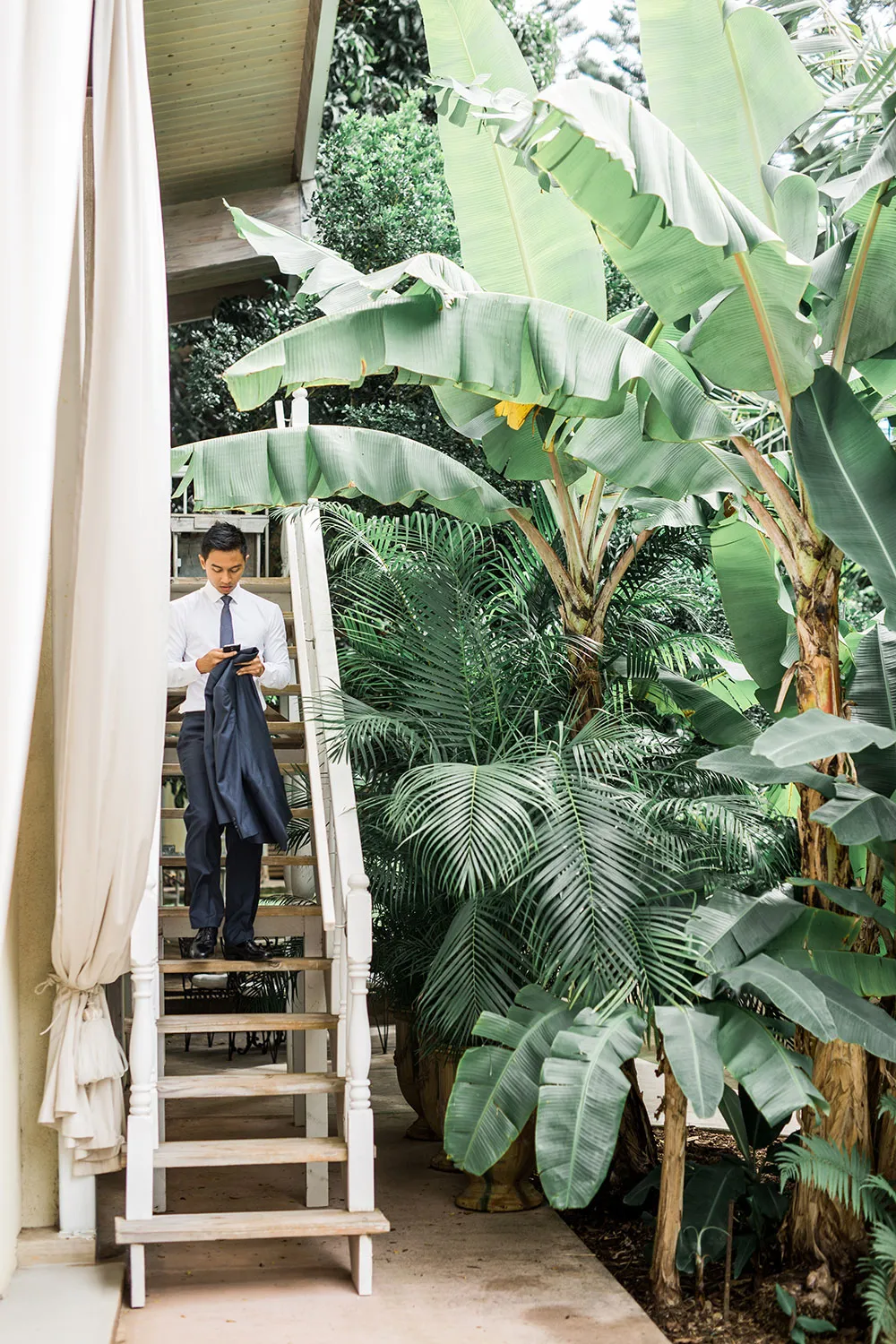 Photo by Enmuse Photography. theweddingnotebook.com