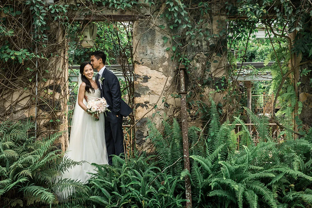 Photo by Enmuse Photography. theweddingnotebook.com