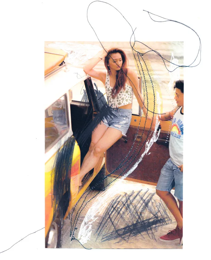 Creative bridal portraits. Photo by MangoRED. theweddingnotebook.com