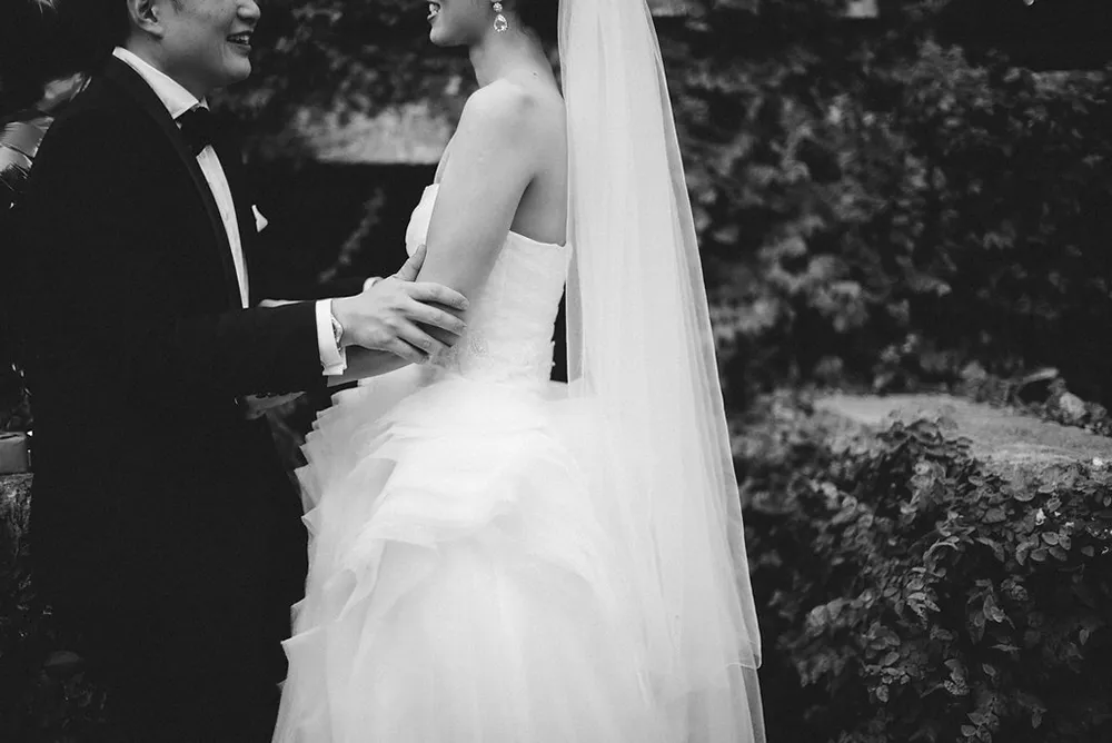 Dennis Yap Photography. theweddingnotebook.com