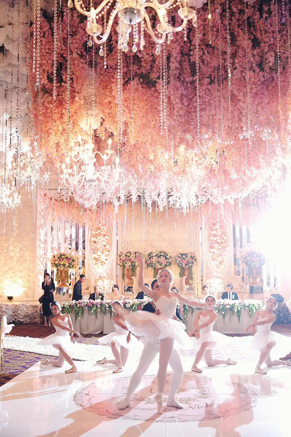 Photo by Axioo. theweddingnotebook.com