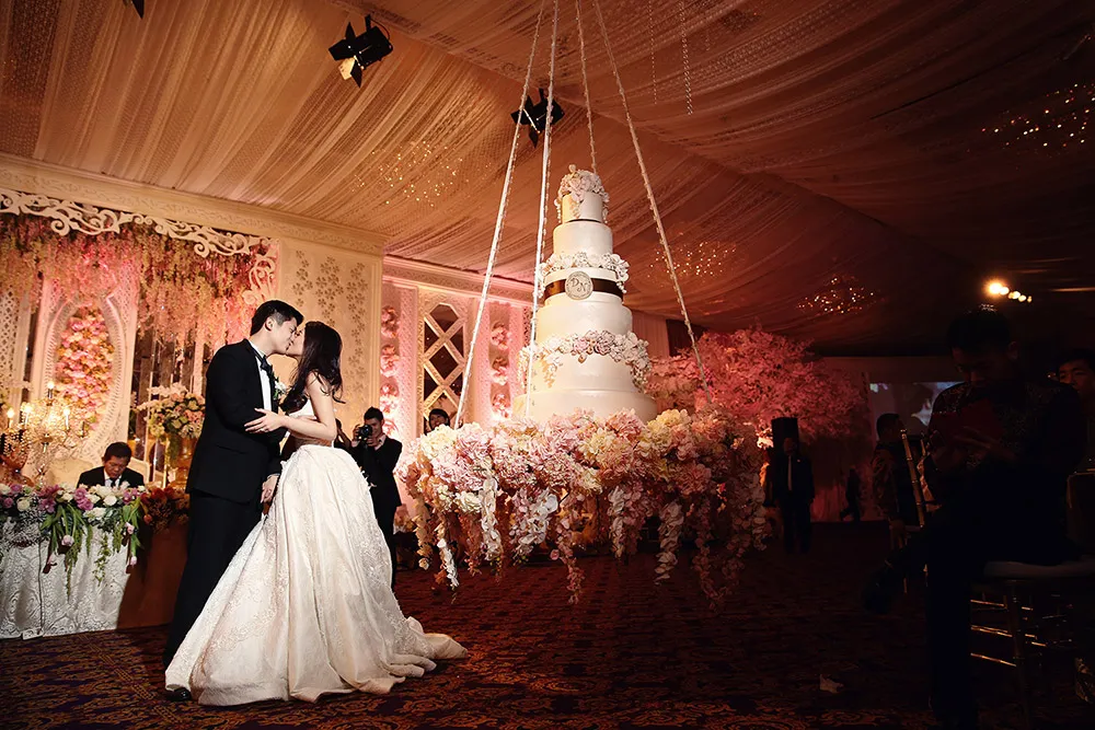 Photo by Axioo. theweddingnotebook.com