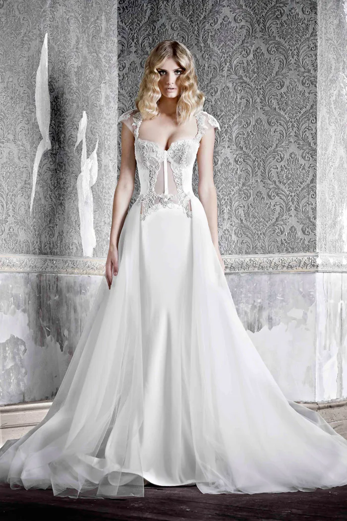 Angele (with detacheable skirt) – Pallas Couture 2015 Collection. theweddingnotebook.com