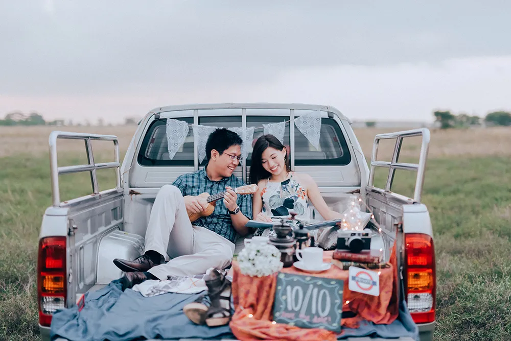 Photo by Multifolds Photography. theweddingnotebook.com