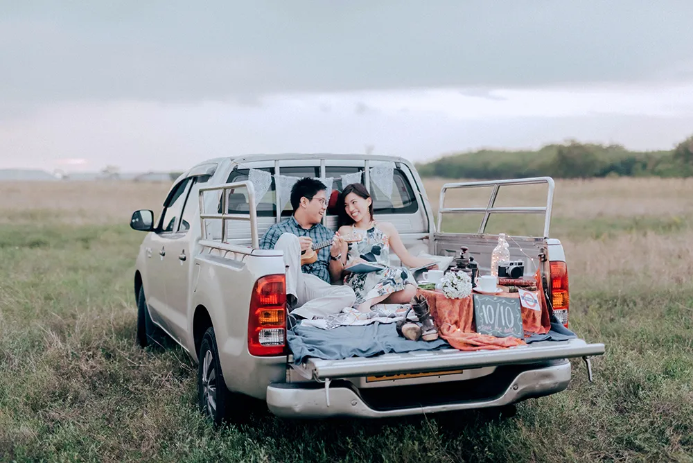 Photo by Multifolds Photography. theweddingnotebook.com