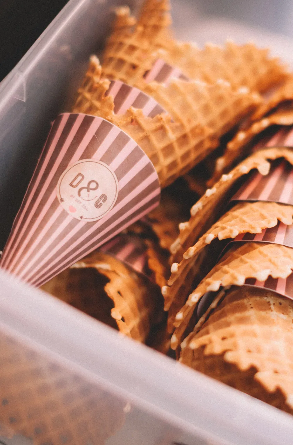 Photo by Arch and Arrow Studio. theweddingnotebook.com