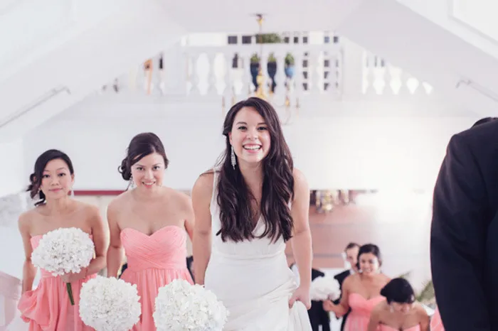 The wedding party at Raffles Hotel Singapore. Photo by Bespoke Brides. Styling by The Wedding Stylist. theweddingnotebook.com