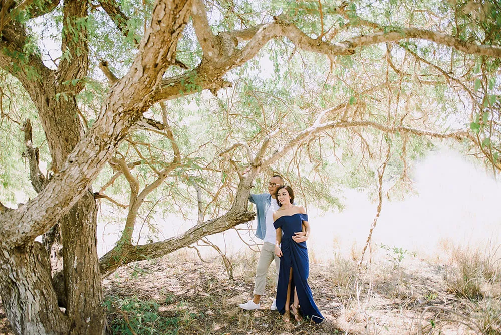 Photo by Gusde Photography. p://theweddingnotebook.com