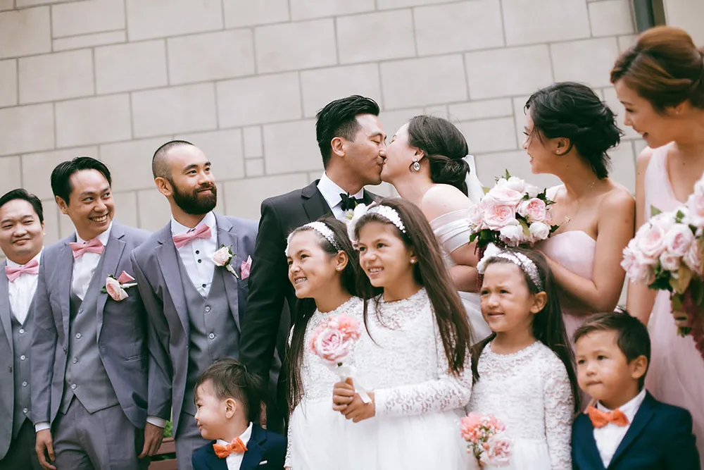 Dennis Yap Photography. theweddingnotebook.com