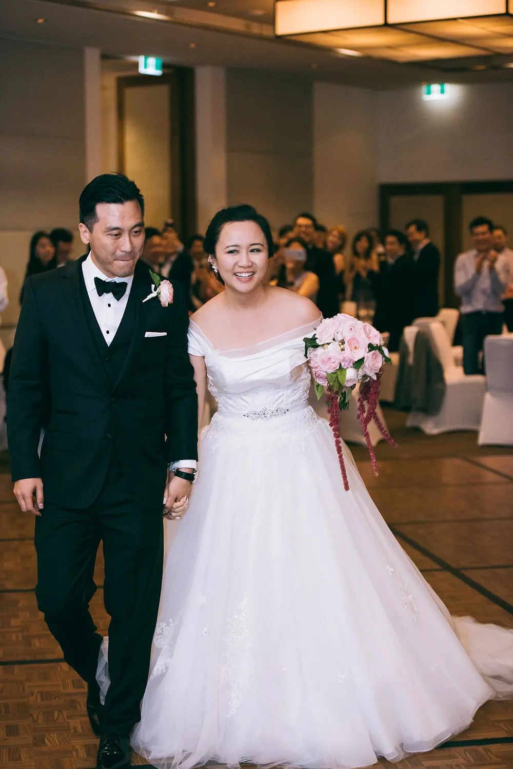 Dennis Yap Photography. theweddingnotebook.com
