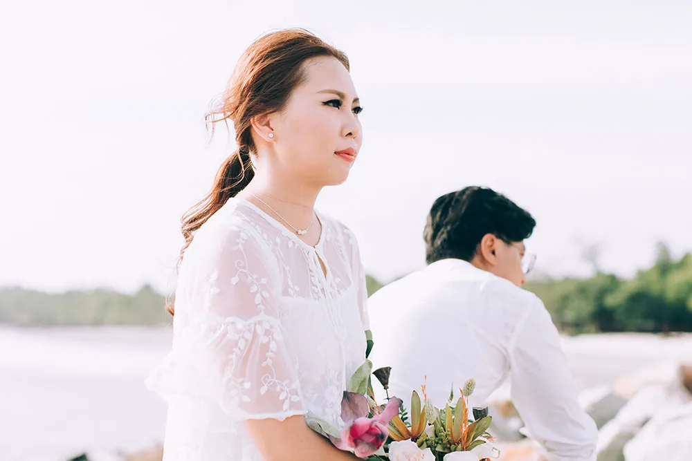 Photo by TK Teo Photography. theweddingnotebook.com