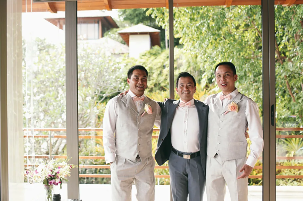 Photos by Cloud9 Imagery. theweddingnotebook.com