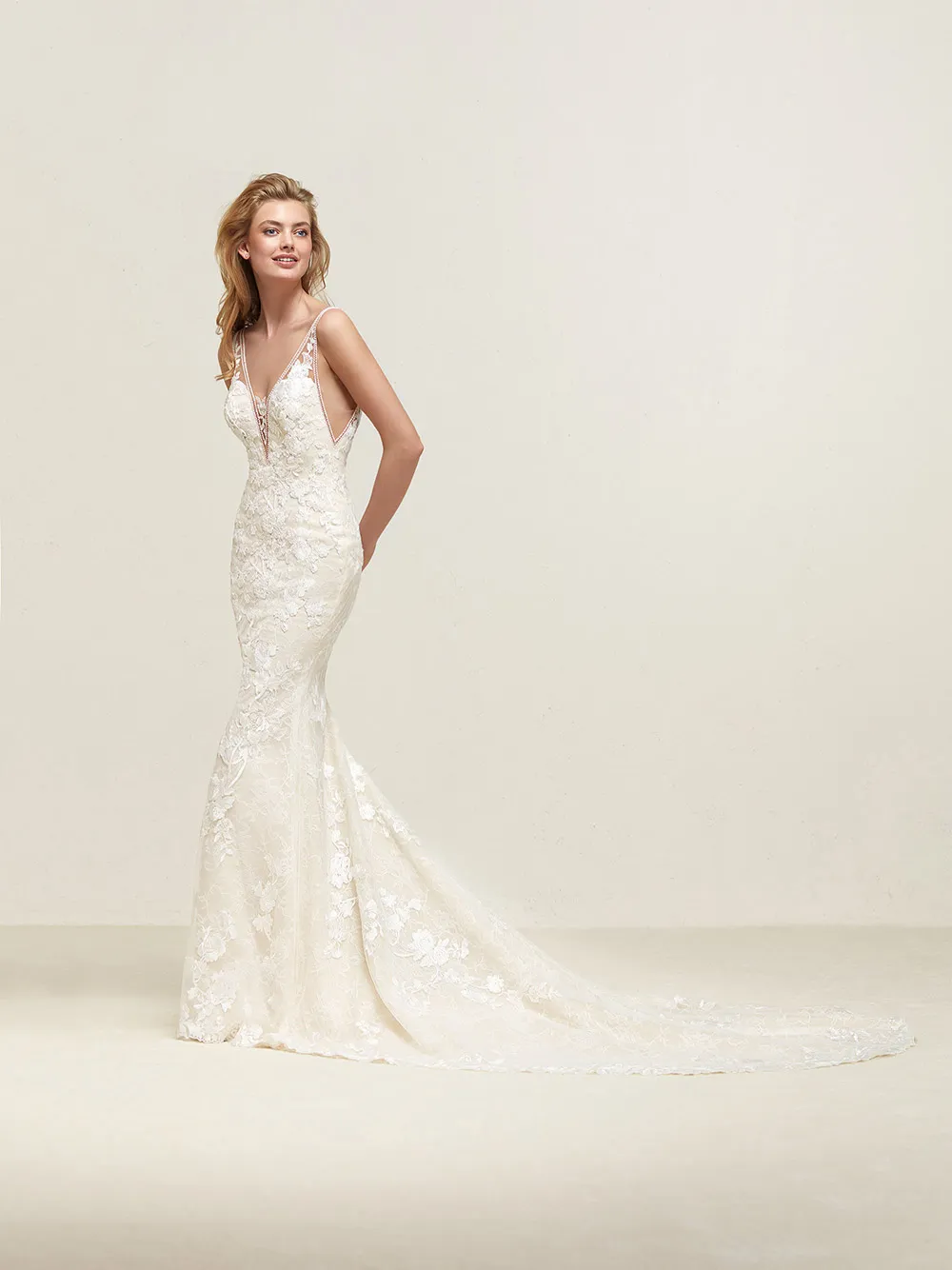 Drift - Pronovias 2018 Bridal Collection. theweddingnotebook.com