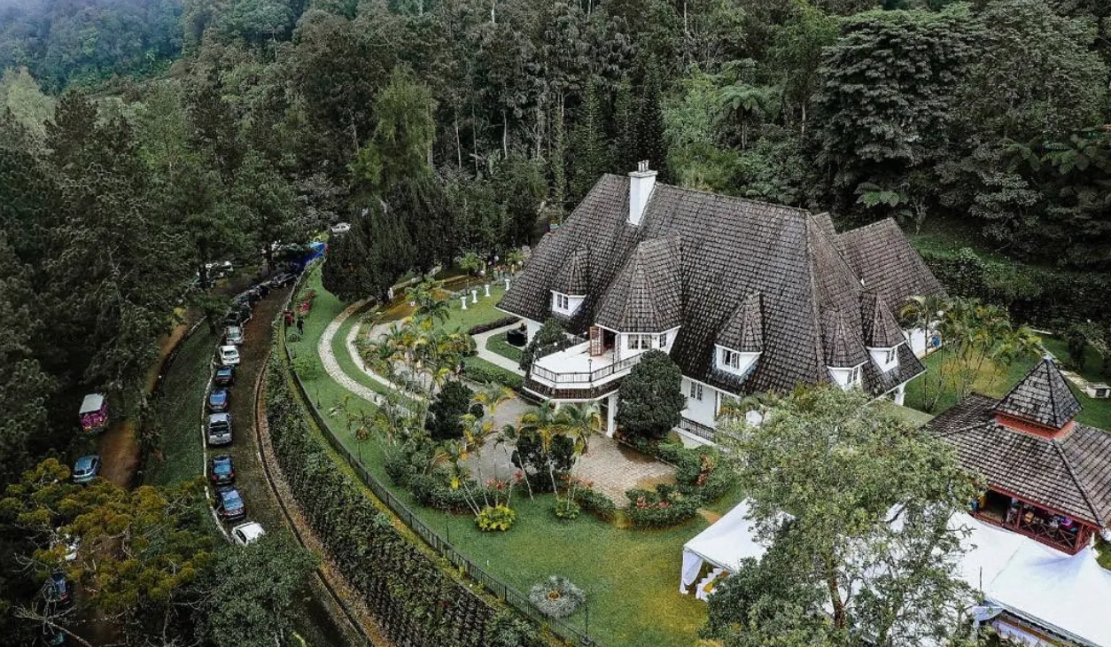 Puncak Dani Genting Sempah Bungalow