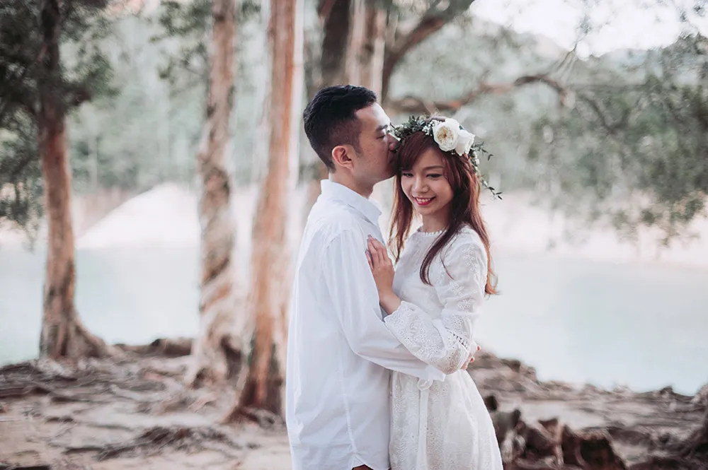 Photo by Chester Kher Creations. theweddingnotebook.com