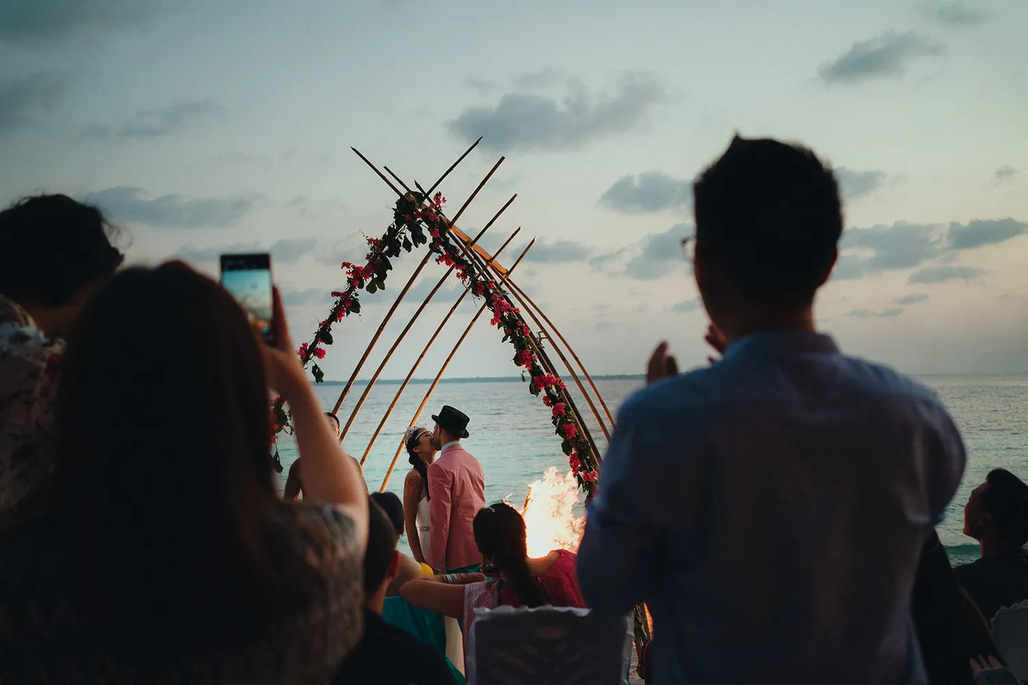 Funkydali Photography. theweddingnotebook.com