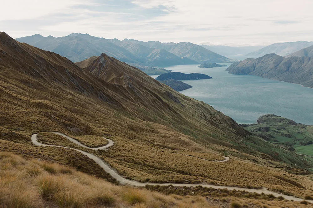Photo by Fire, Wood & Earth. theweddingnotebook.com