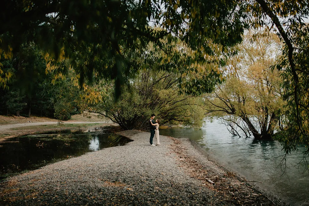 Photo by Fire, Wood & Earth. theweddingnotebook.com