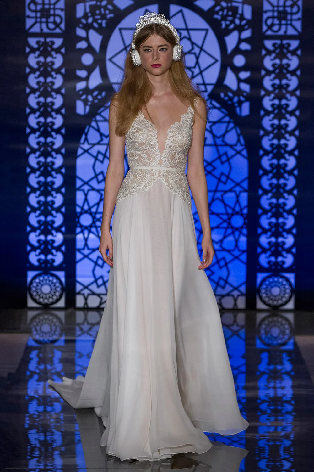Reem Acra Fall 2016 Bridal Collection. theweddingnotebook.com