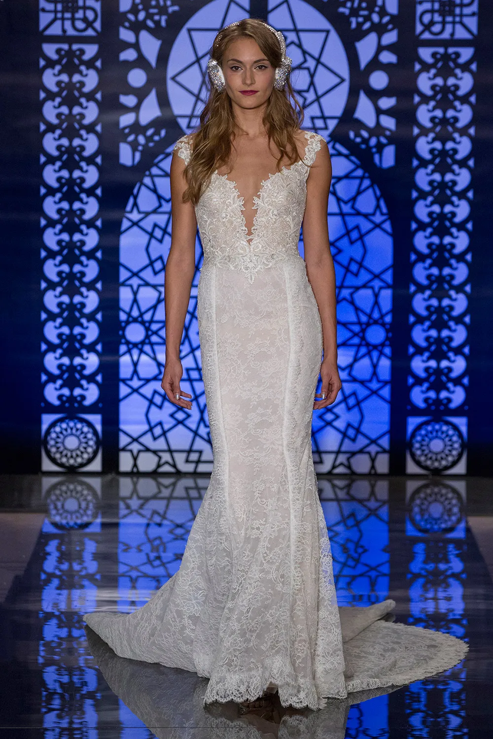 Reem Acra Fall 2016 Bridal Collection. theweddingnotebook.com