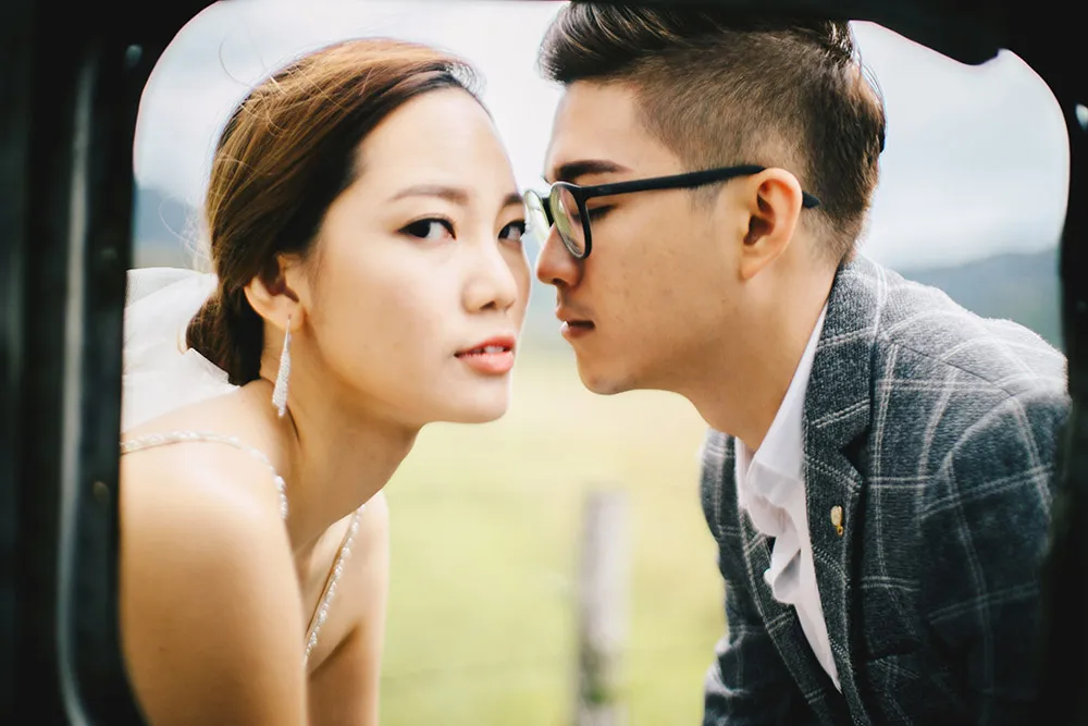 Photo by White Studio. theweddingnotebook.com