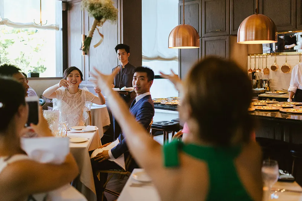 Photo by Studiokel Photography. theweddingnotebook.com