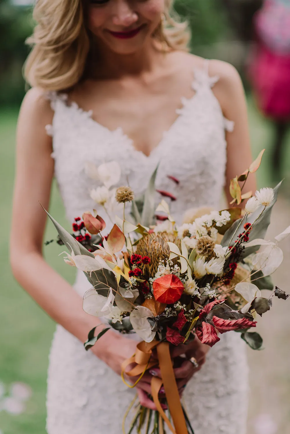 Photo by Chong Yee Photography. theweddingnotebook.com