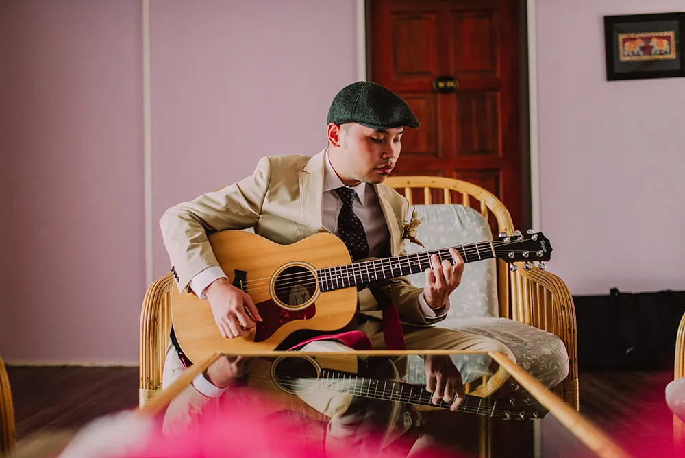 Photo by Chong Yee Photography. theweddingnotebook.com